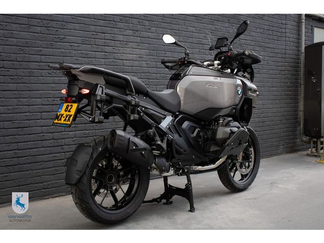 bmw - r-1300-gs-adventure-triple-black
