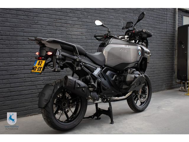 bmw - r-1300-gs-adventure-triple-black