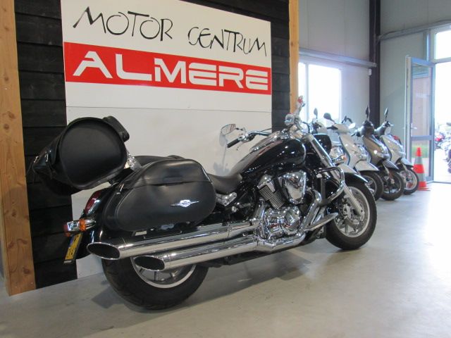 suzuki - intruder-c-1800-r