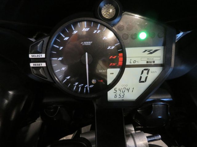 yamaha - yzf-r1
