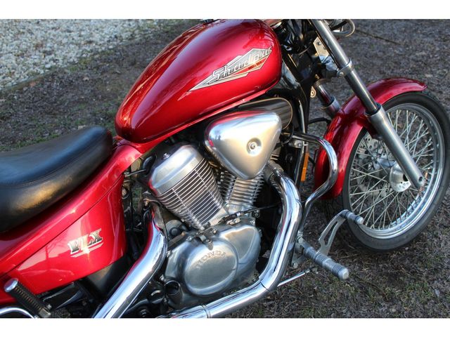 honda - vt-600-c-shadow--vlx-