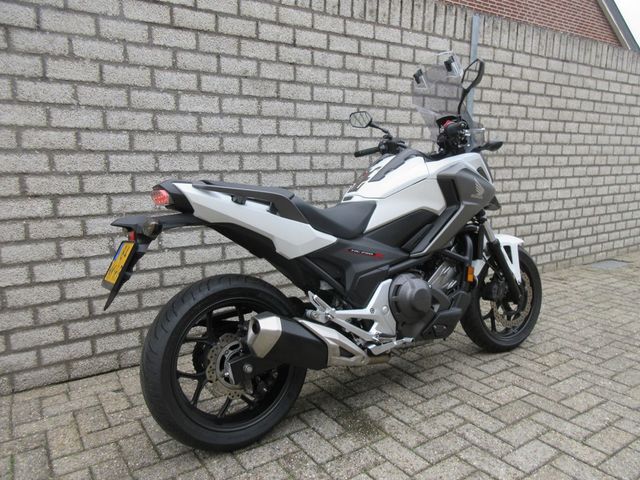 honda - nc-750-x-dct
