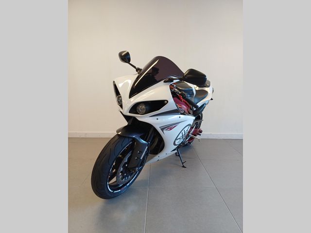 yamaha - yzf-r1