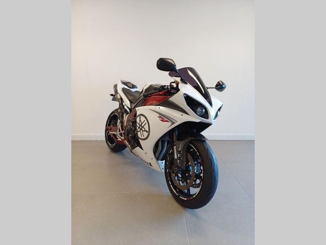 yamaha - yzf-r1