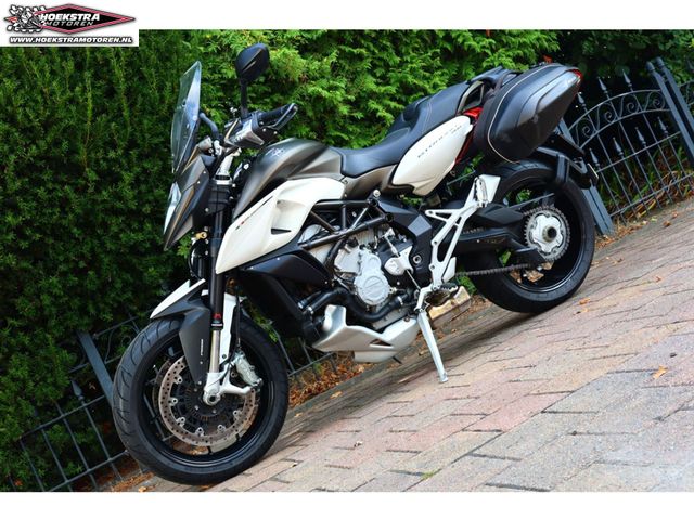 mv-agusta - stradale-800