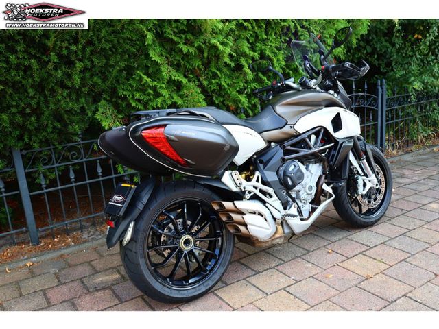 mv-agusta - stradale-800