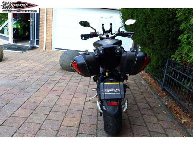 mv-agusta - stradale-800