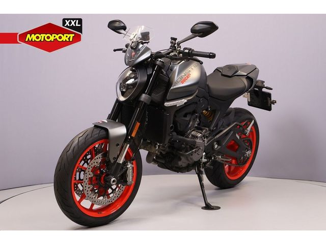 ducati - monster--