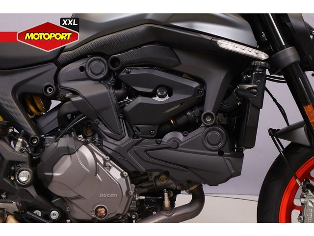 ducati - monster--