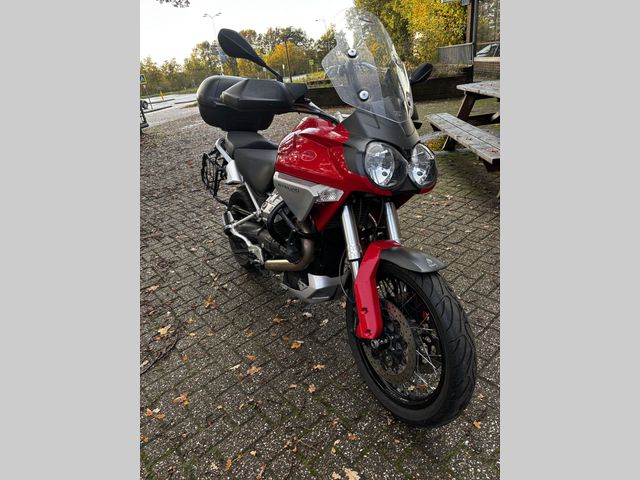 moto-guzzi - stelvio-1200-4v