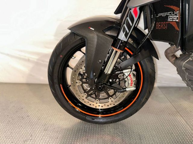 ktm - 1290-super-duke-r
