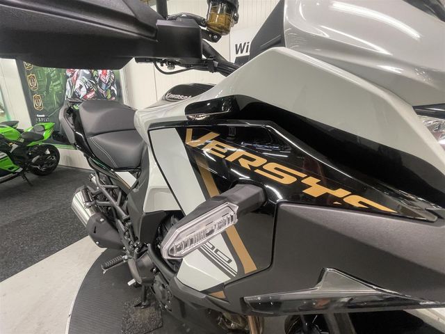 kawasaki - versys-1100-s