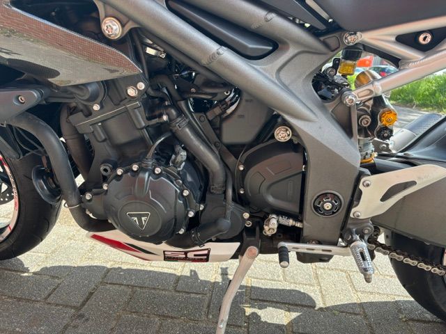 triumph - speed-triple-rs
