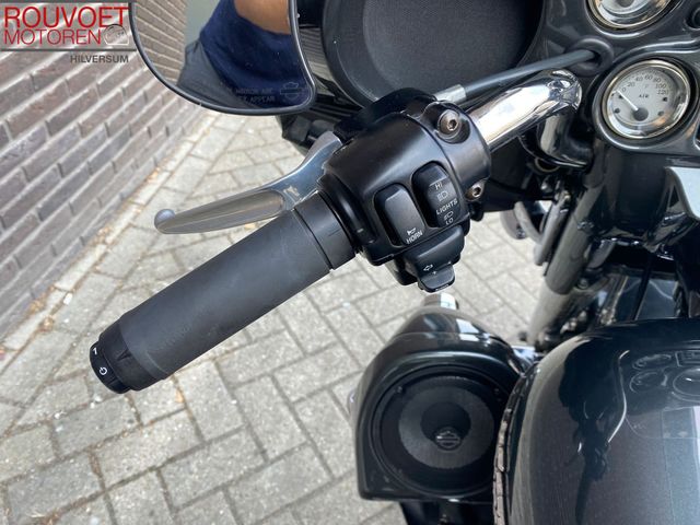 harley-davidson - street-glide-flhx
