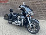 HARLEY-DAVIDSON STREET GLIDE FLHX