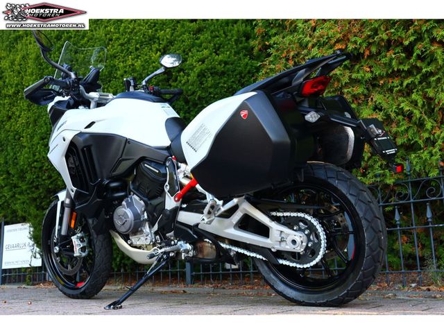 ducati - multistrada-v4-s