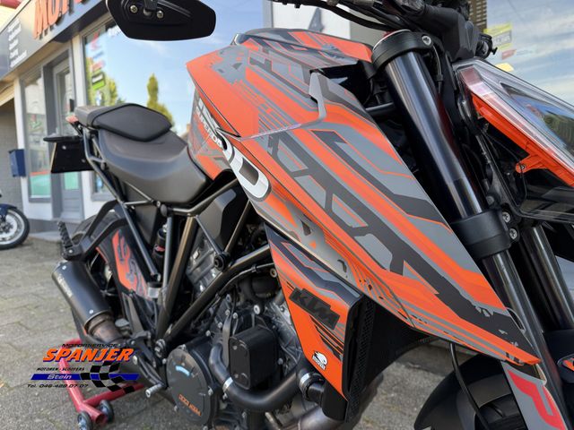 ktm - 1290-super-duke-r