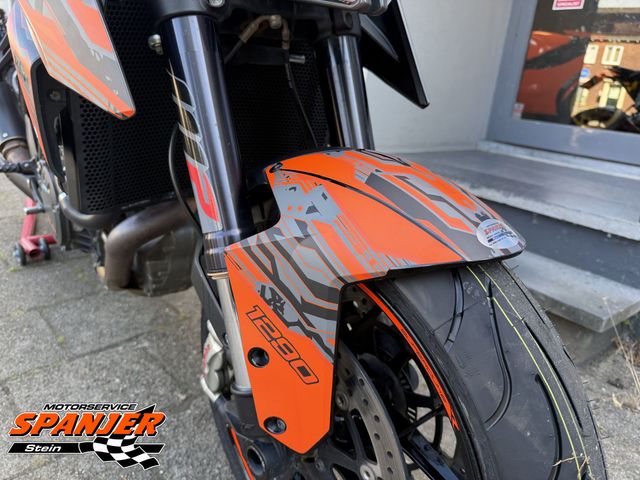ktm - 1290-super-duke-r