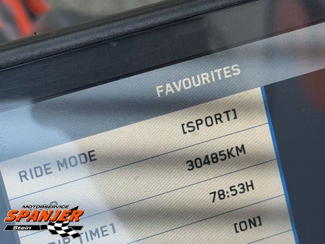 ktm - 1290-super-duke-r
