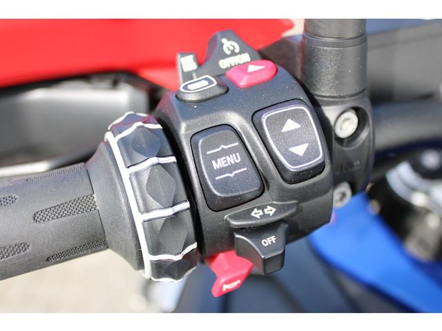 bmw - r-1300-gs-adventure