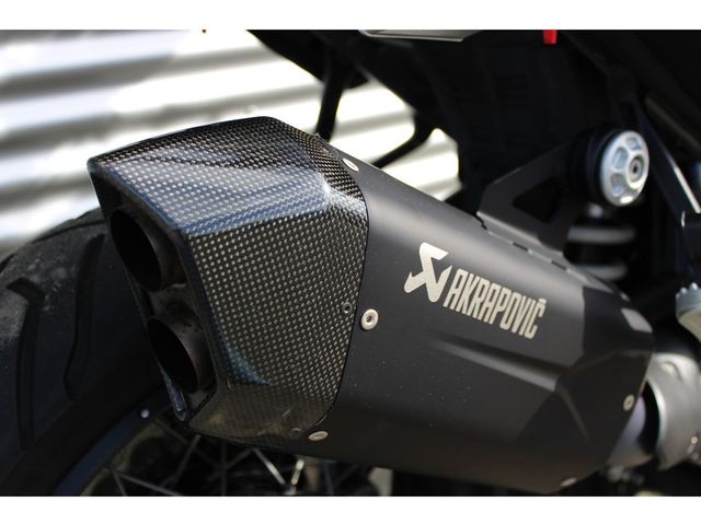 bmw - r-1300-gs-adventure