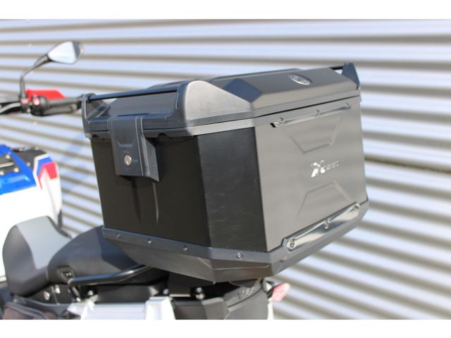 bmw - r-1300-gs-adventure