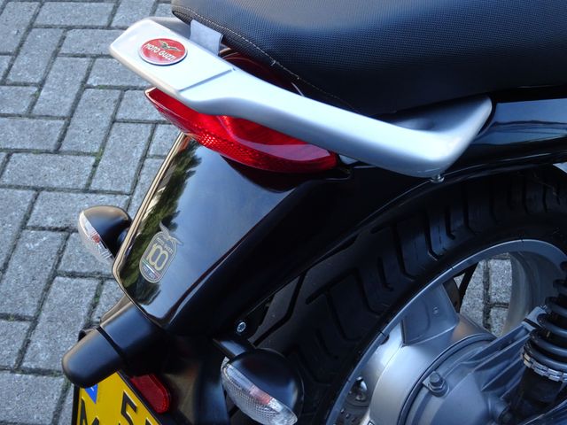 moto-guzzi - breva-750