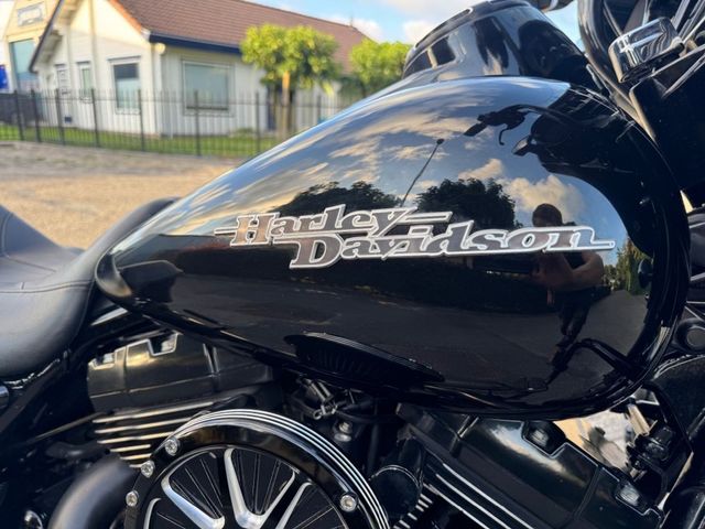 harley-davidson - street-glide-flhx