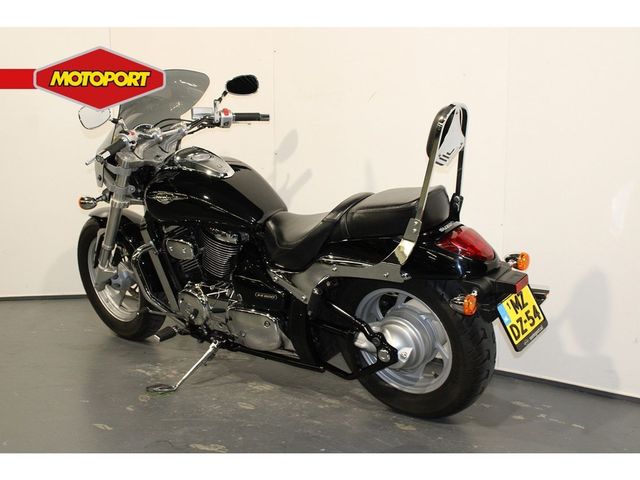 suzuki - new-intruder-m-800