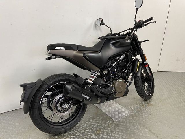 husqvarna - svartpilen-401