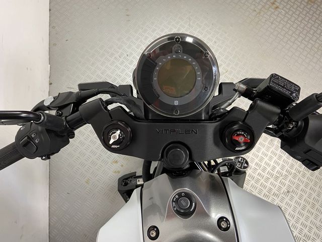 husqvarna - svartpilen-401