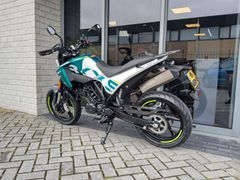 Benelli BKX125S 2026 nieuw – foto 6 van 11