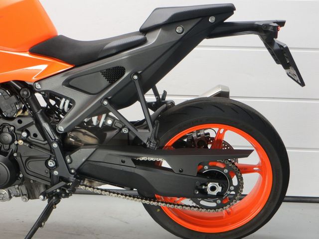ktm - 990-duke