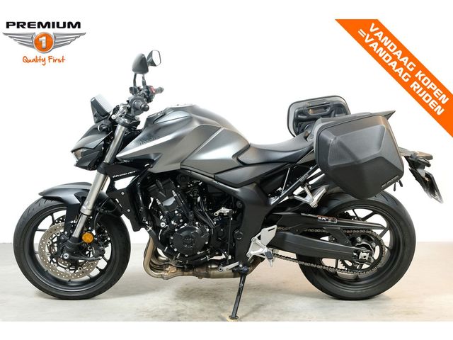 honda - cb-1000-hornet