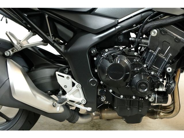 honda - cb-1000-hornet