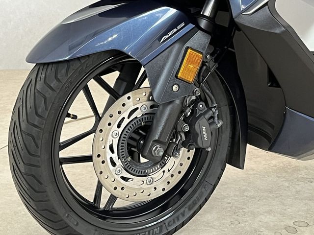 honda - nss-300-forza-c-abs