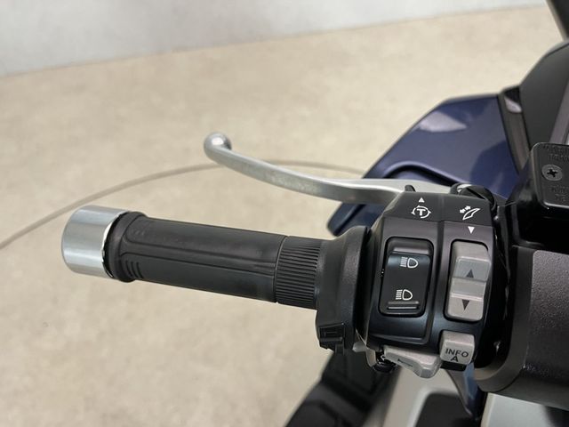 honda - nss-300-forza-c-abs