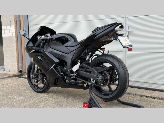 kawasaki - zx-6r