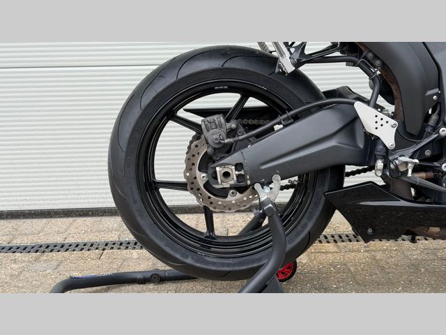 kawasaki - zx-6r