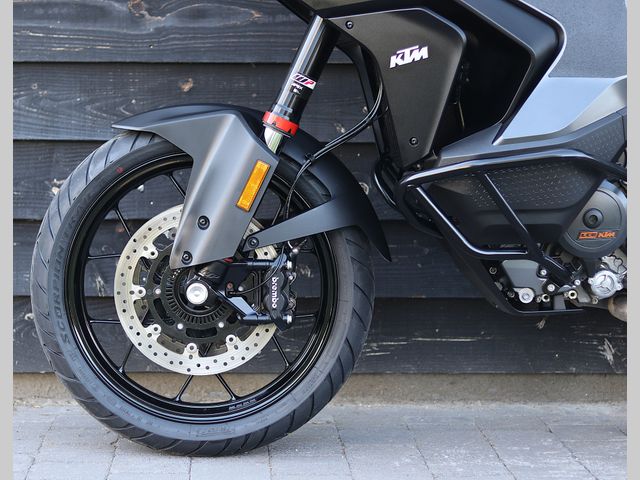 ktm - 1290-super-adventure-s