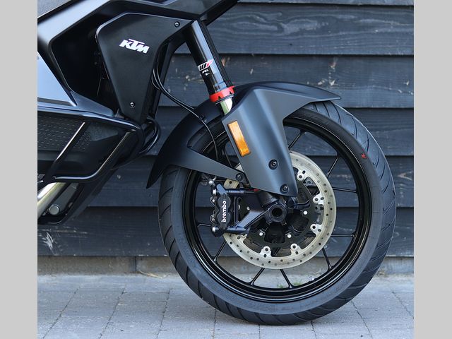 ktm - 1290-super-adventure-s