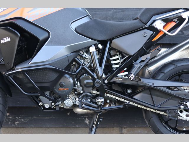 ktm - 1290-super-adventure-s