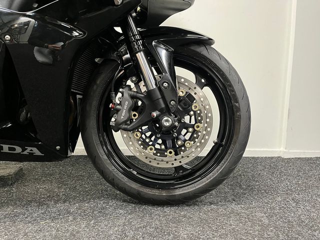 honda - cbr-600-rr