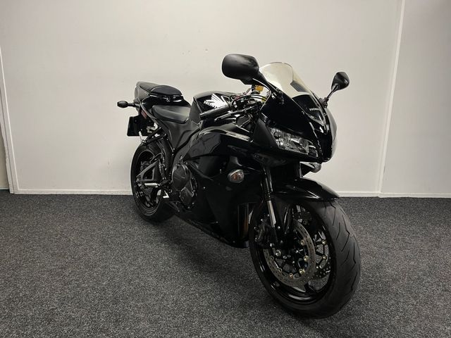 honda - cbr-600-rr