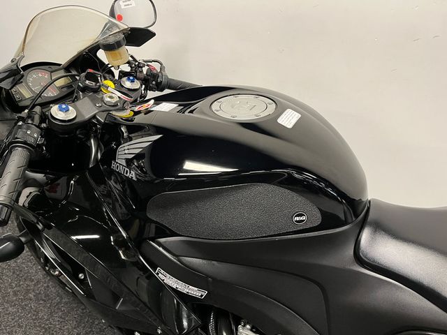 honda - cbr-600-rr