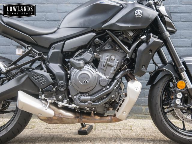 yamaha - mt-07-y-amt