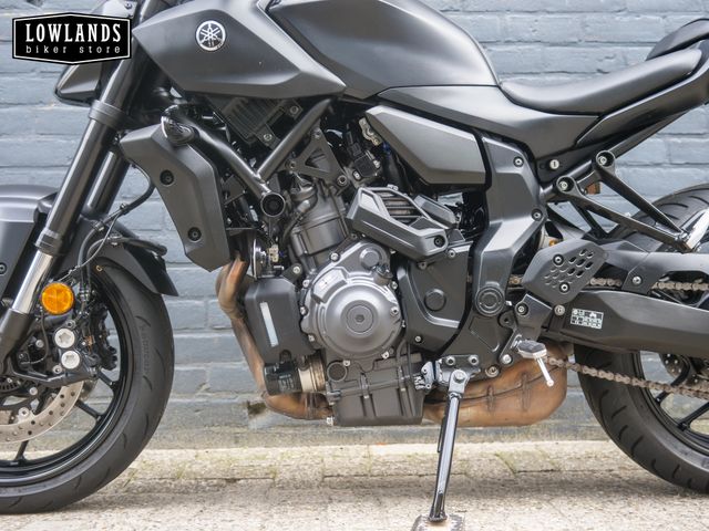 yamaha - mt-07-y-amt
