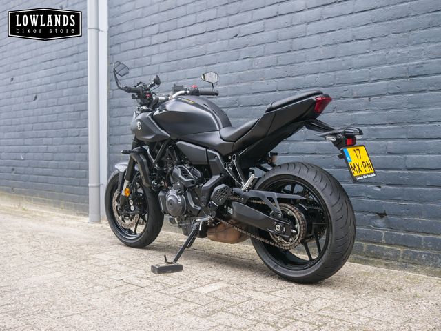 yamaha - mt-07-y-amt