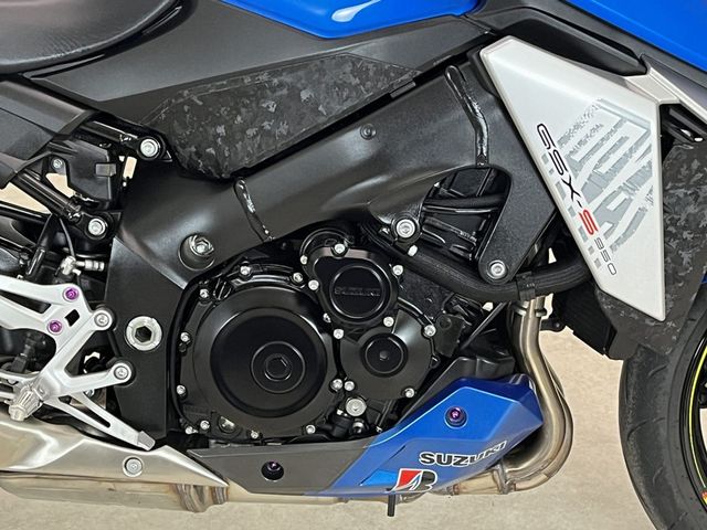 suzuki - gsx-s-950