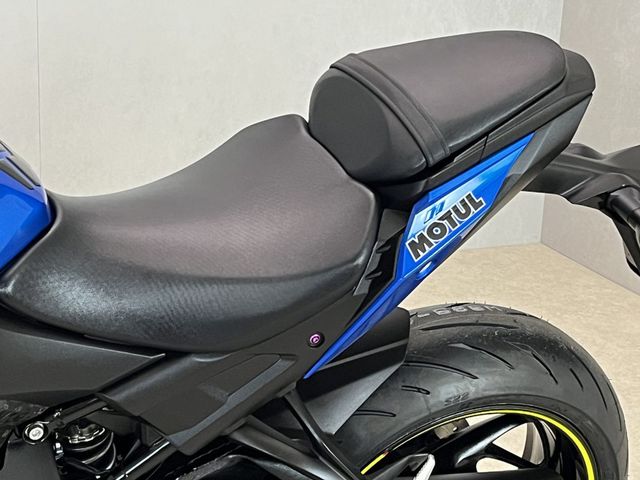 suzuki - gsx-s-950